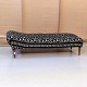 Ottoman m. ben af egetræ - Kr. 800,-