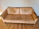 Sofa
Kr. 1200,-