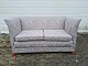 Lille sofa
Kr. 1200,-