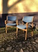 Hans J. Wegner 
Par armstole
Kr. 5500,-