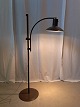 Gulvlampe Kr. 850,-